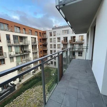 Garnizon Spacious 4-separate With Balcony 2 Bathrooms And 2 Parking Spaces דירה גדנסק