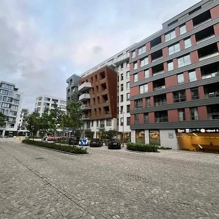 Garnizon Spacious 4-separate With Balcony 2 Bathrooms And 2 Parking Spaces דירה